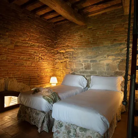 Castello Monticelli Διαμέρισμα *