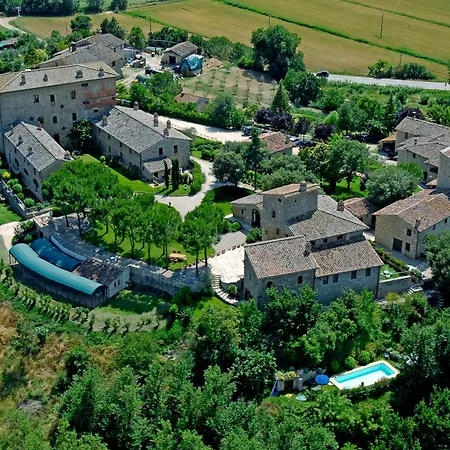 Castello Monticelli Castiglione della Valle